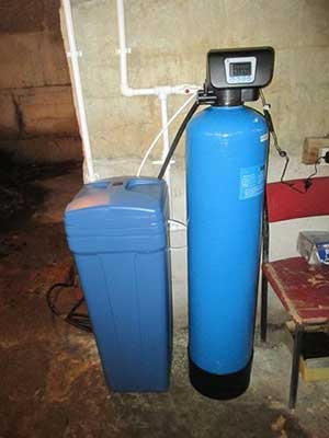 Фильтр очистки воды для коттеджа: Обезжелезивание + Умягчение Runxin (China)